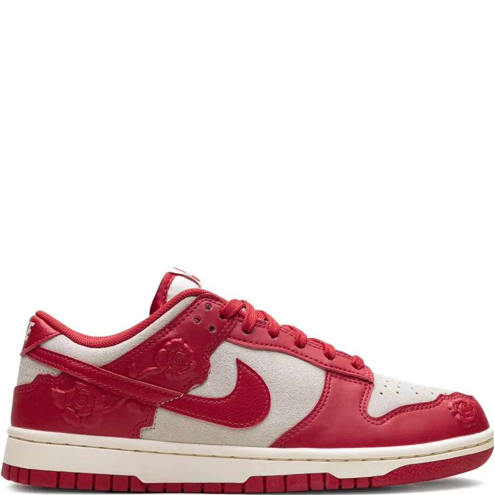 Кроссовки Dunk Low Red Roses