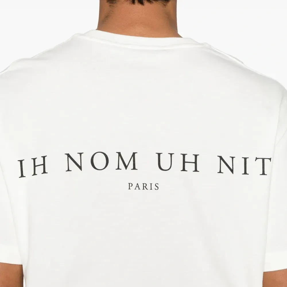 Футболка с логотипом