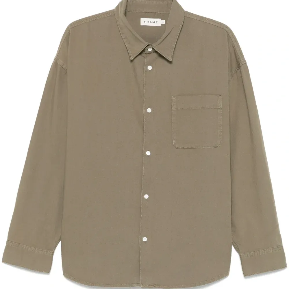 Рубашка на пуговицах