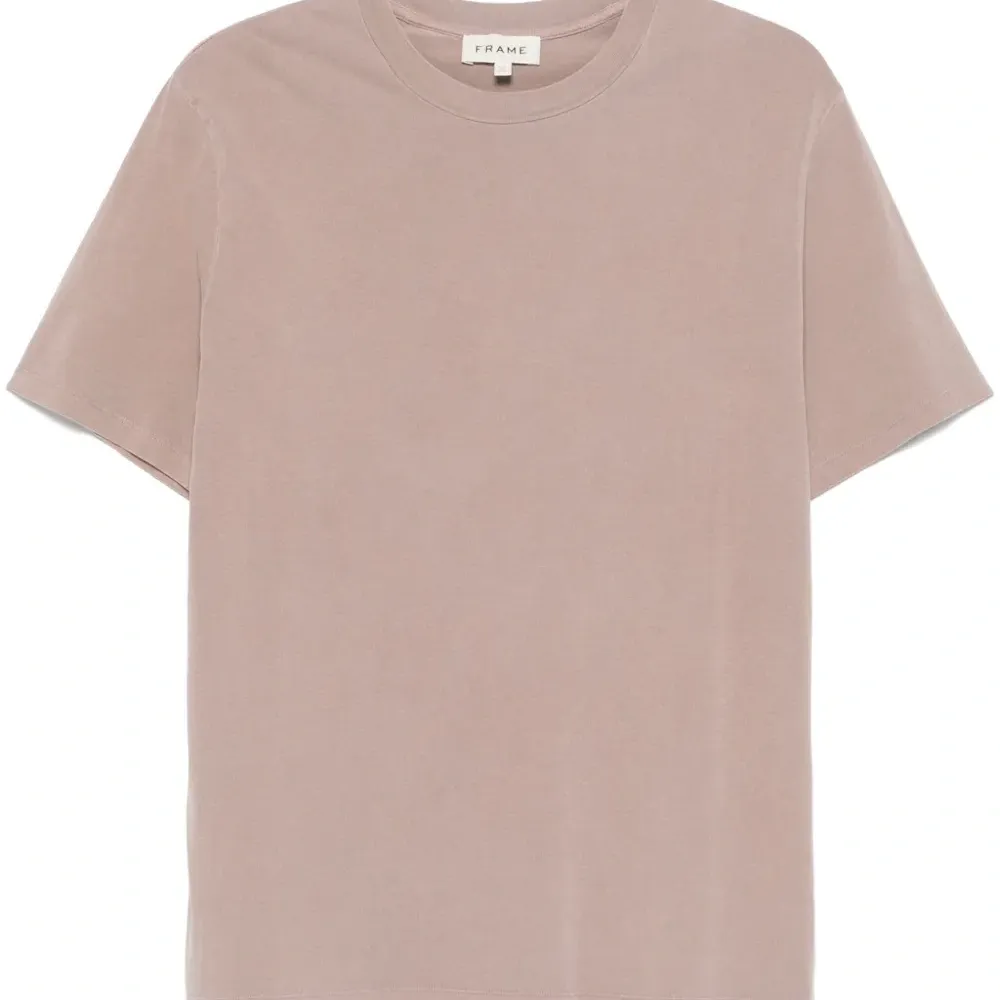 Футболка с круглым вырезом