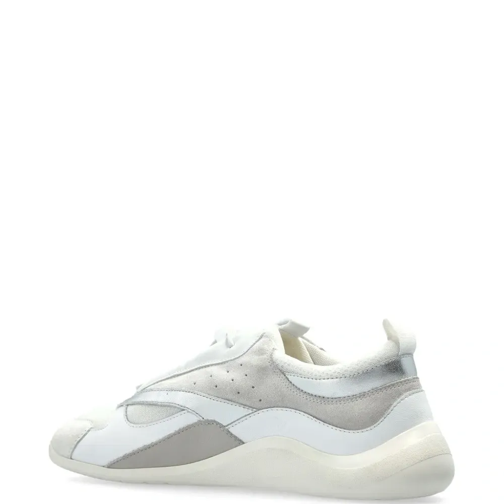 Кожаные кроссовки