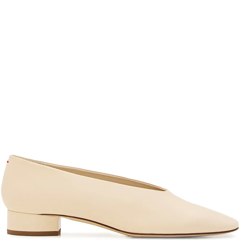 Туфли на каблуке