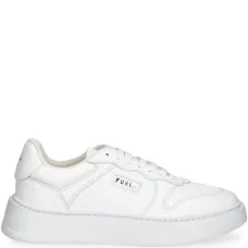 Кроссовки с логотипом