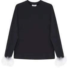 Футболка с перьями