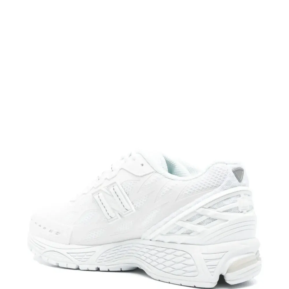 Кроссовки 1906