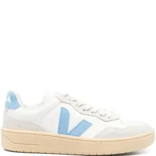 Кроссовки V-90