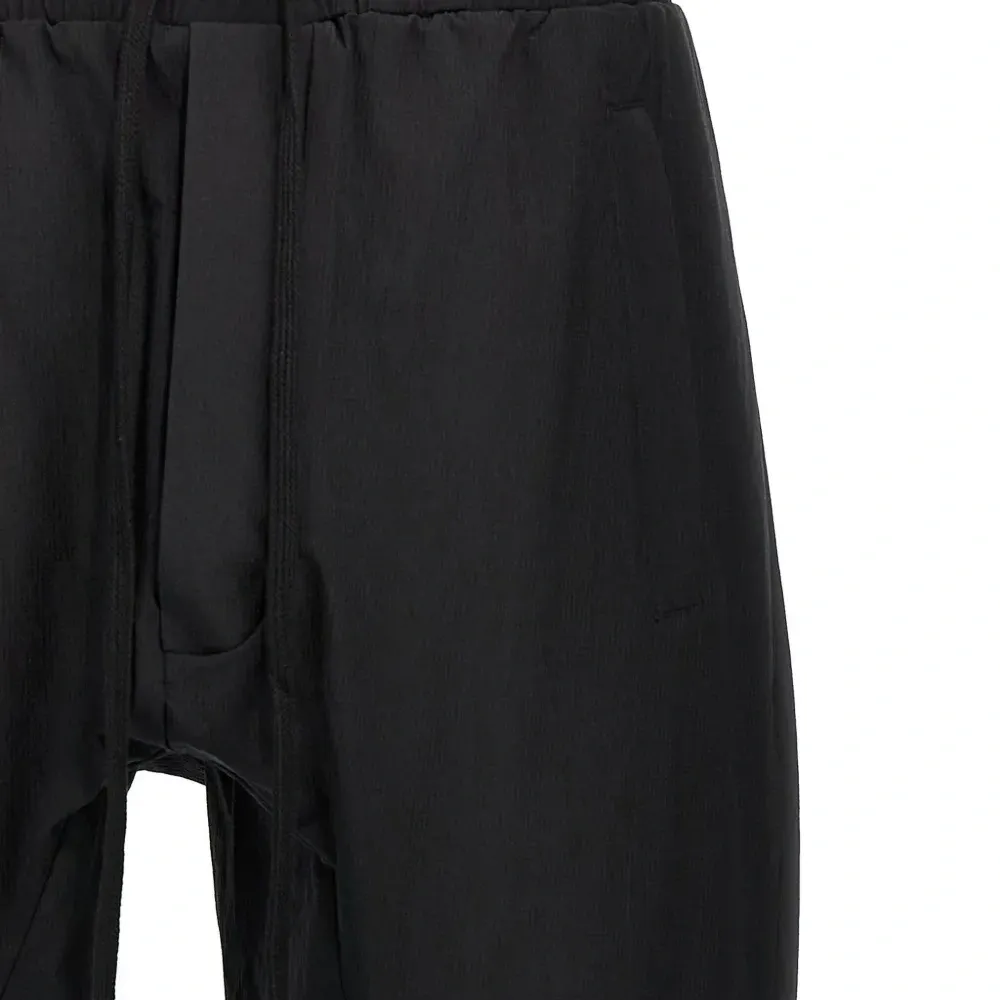 Брюки с низким шаговым швом