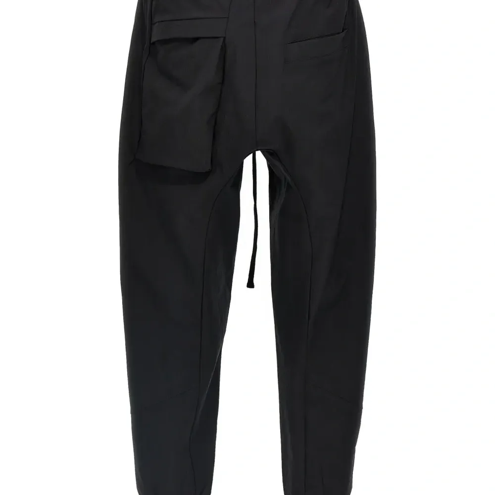 Брюки с низким шаговым швом