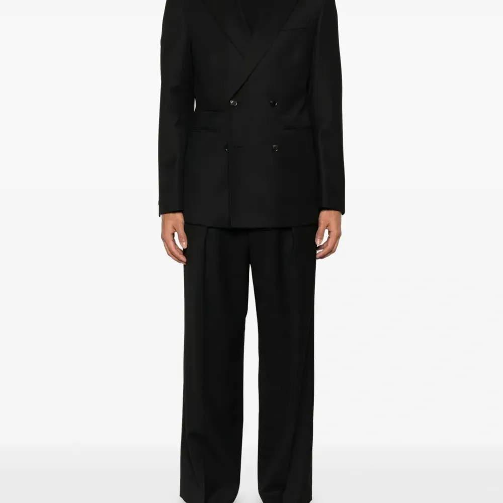 Твиловый двубортный пиджак