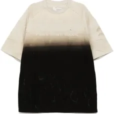 Футболка с нашивкой-логотипом