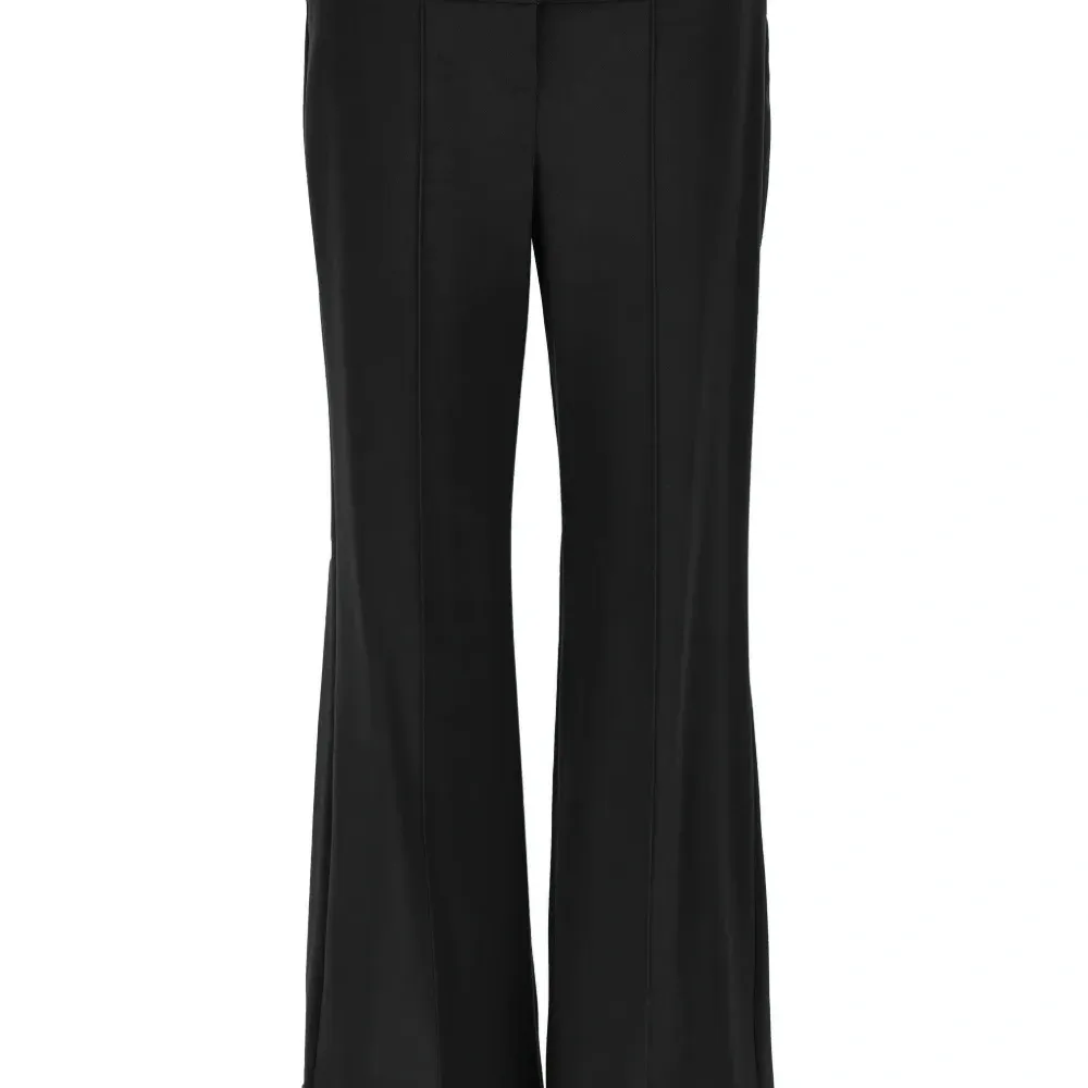 Расклешенные брюки с поясом