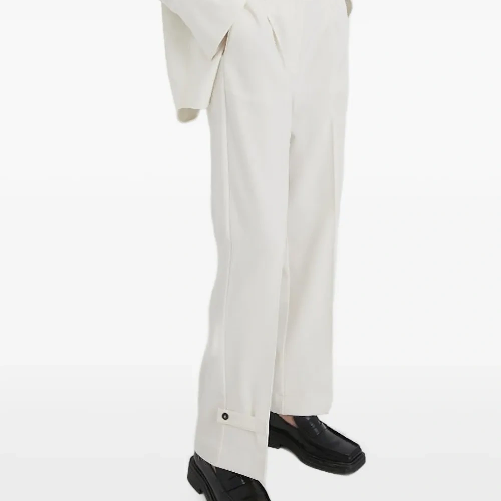 Брюки со складками