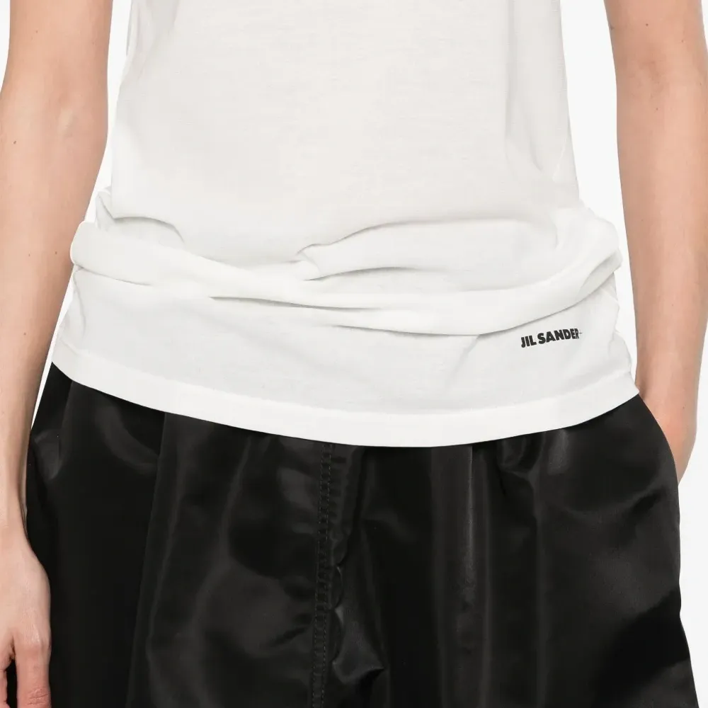 Топ без рукавов