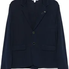 Пиджак с брошью