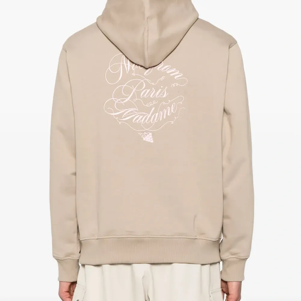 Худи Slogan Vignes Худи Slogan Vignes