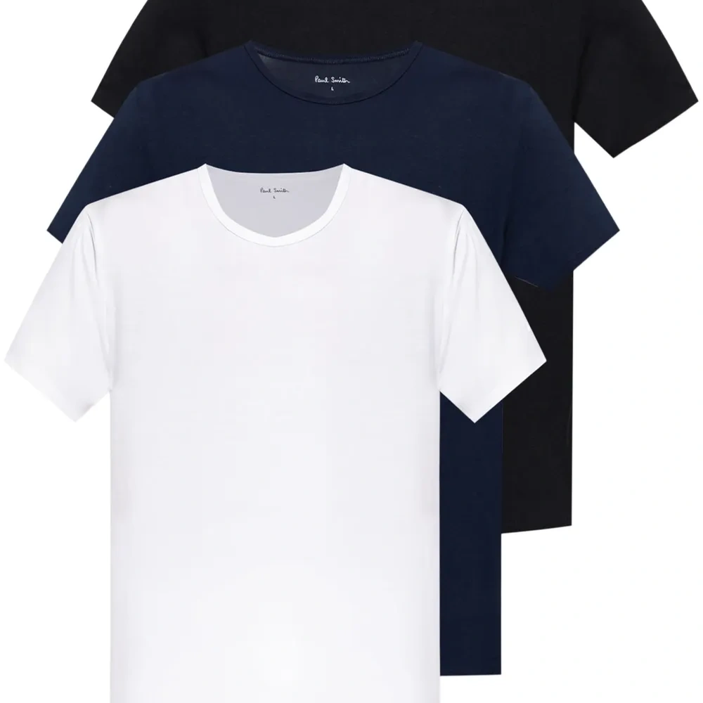 Комплект из трех футболок