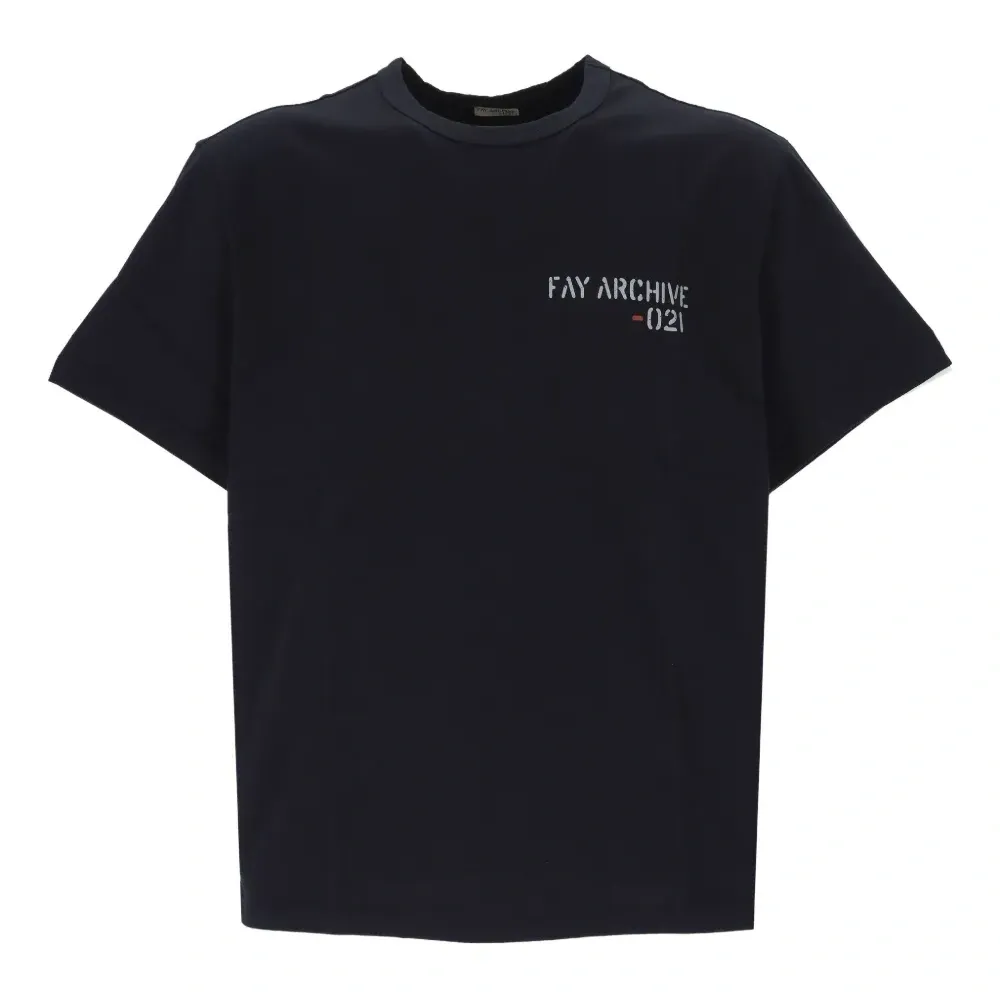 Футболка с логотипом