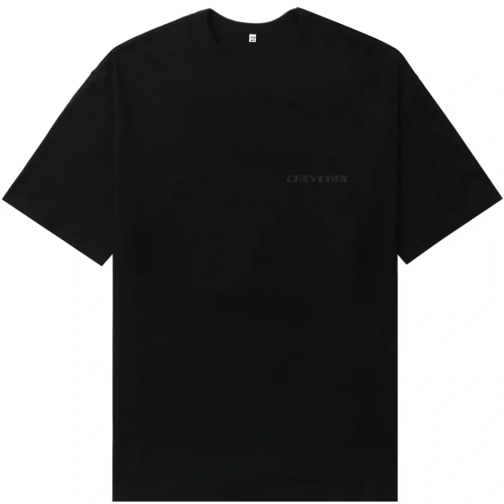 Футболка с графичным принтом