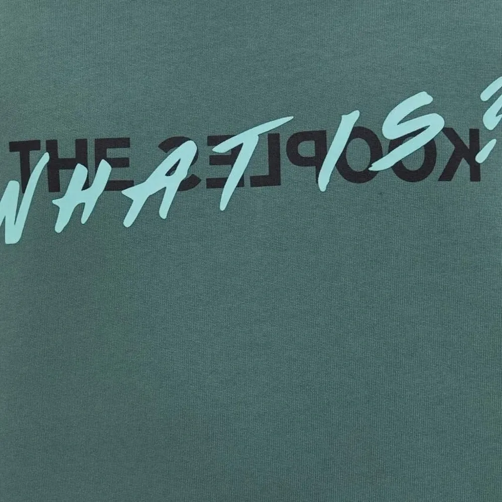 Футболка с графичным принтом