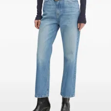 Джинсы с пятью карманами и нашивкой-логотипом