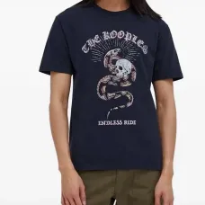 Футболка с графичным принтом Футболка с графичным принтом