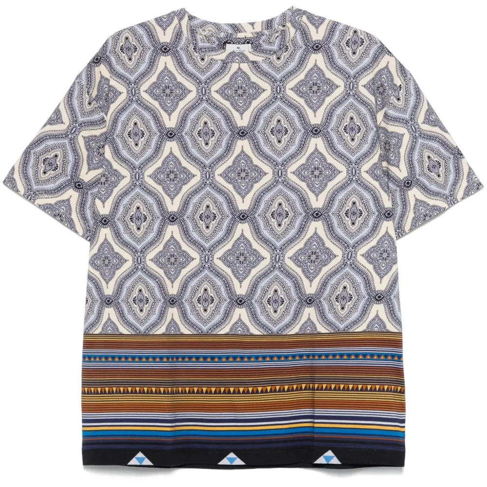 Футболка с абстрактным узором