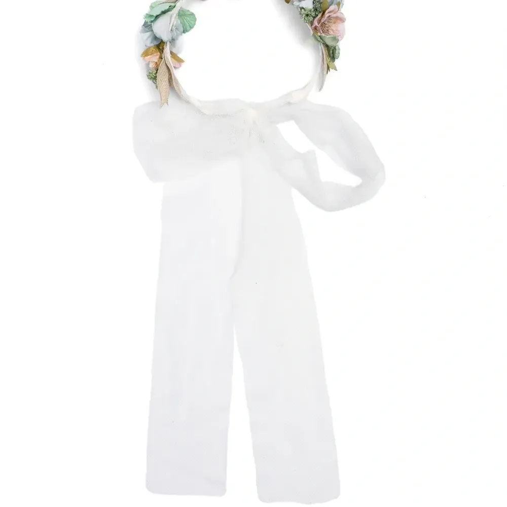 Корона с цветочной аппликацией