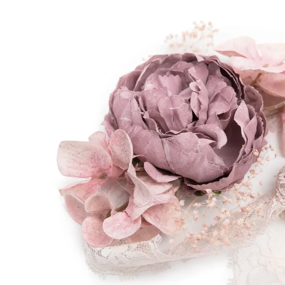 Ремень с цветочной аппликацией