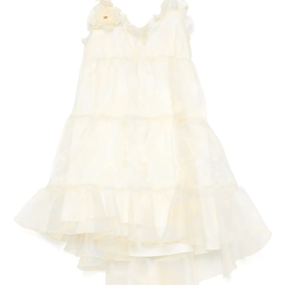 Платье из органзы с цветочной аппликацией