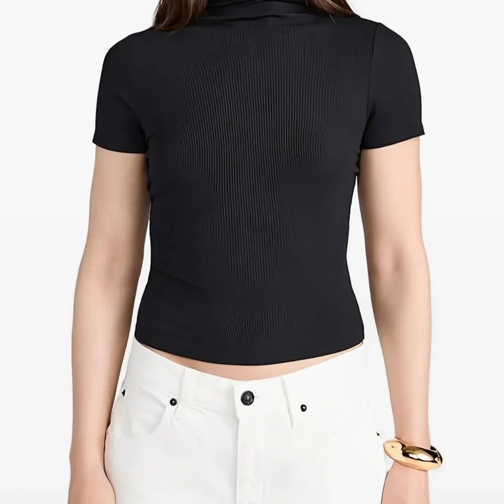 Топ Blanche с высоким воротником