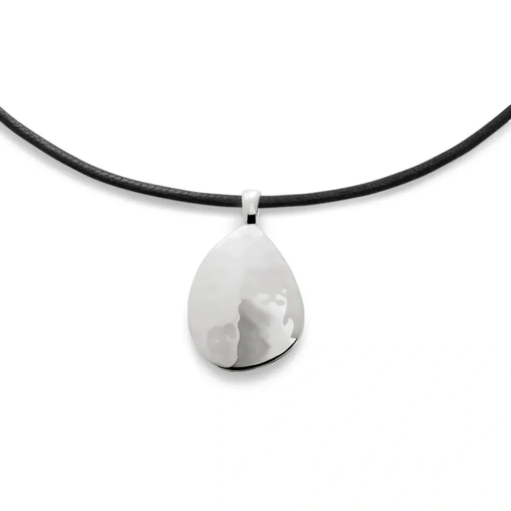 Колье с подвеской