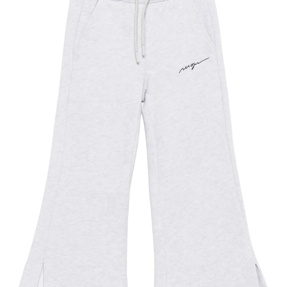 Спортивные брюки с вышитым логотипом