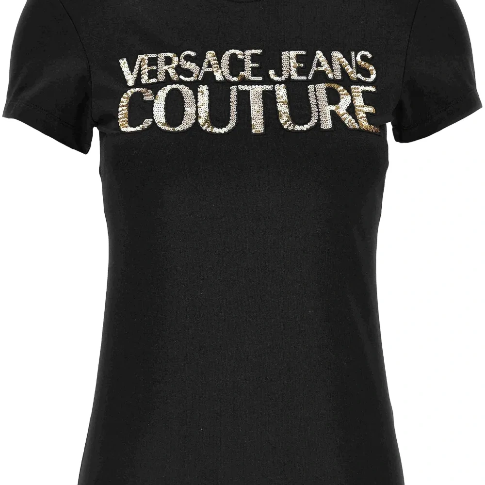 Декорированная футболка