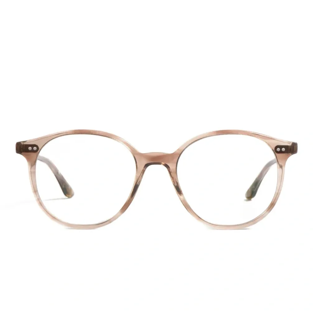 Очки в круглой оправе