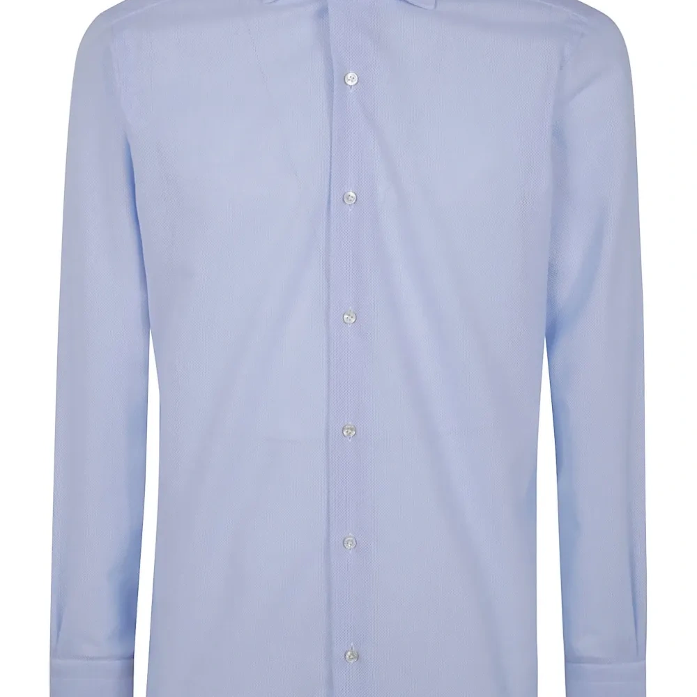 Рубашка на пуговицах