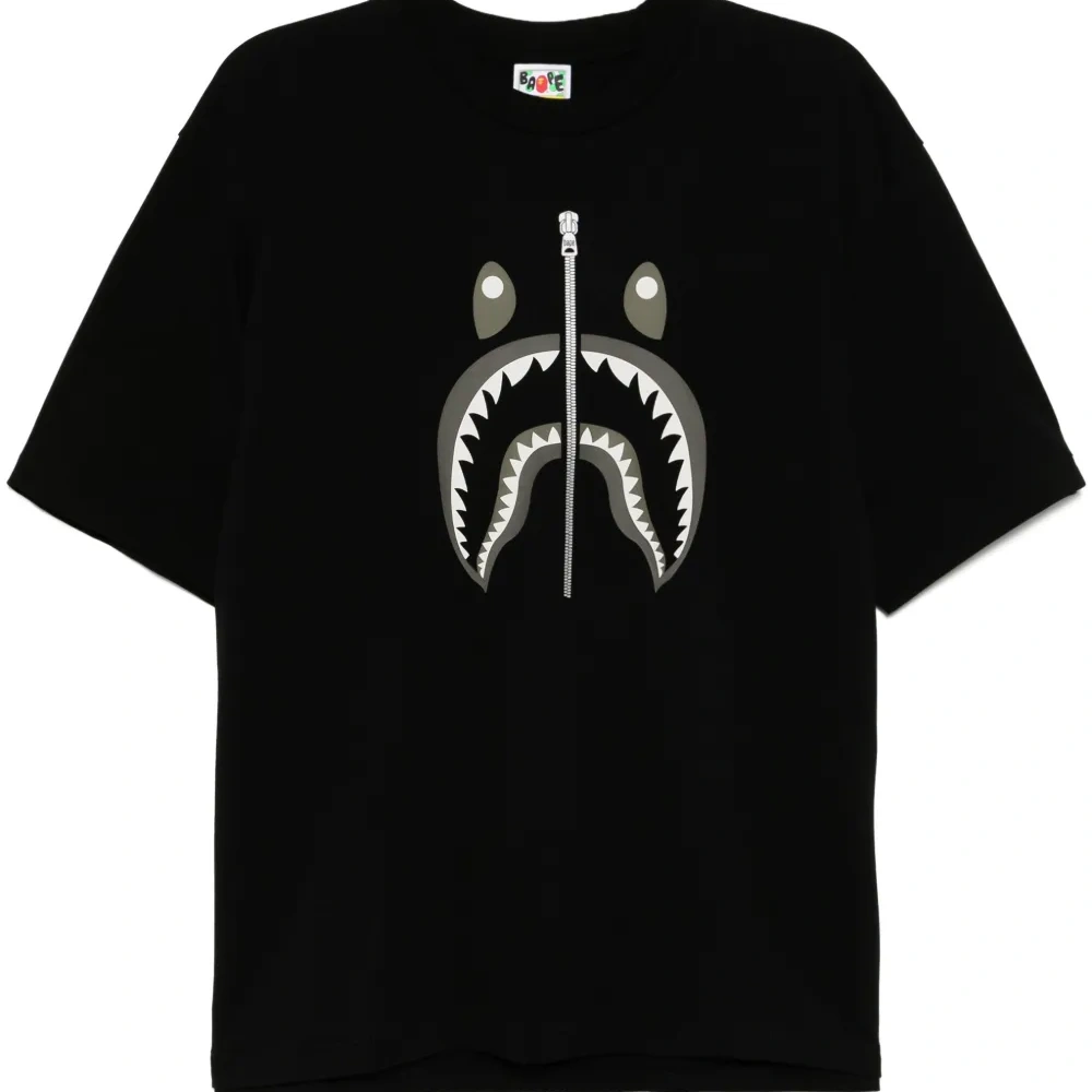 Футболка с принтом