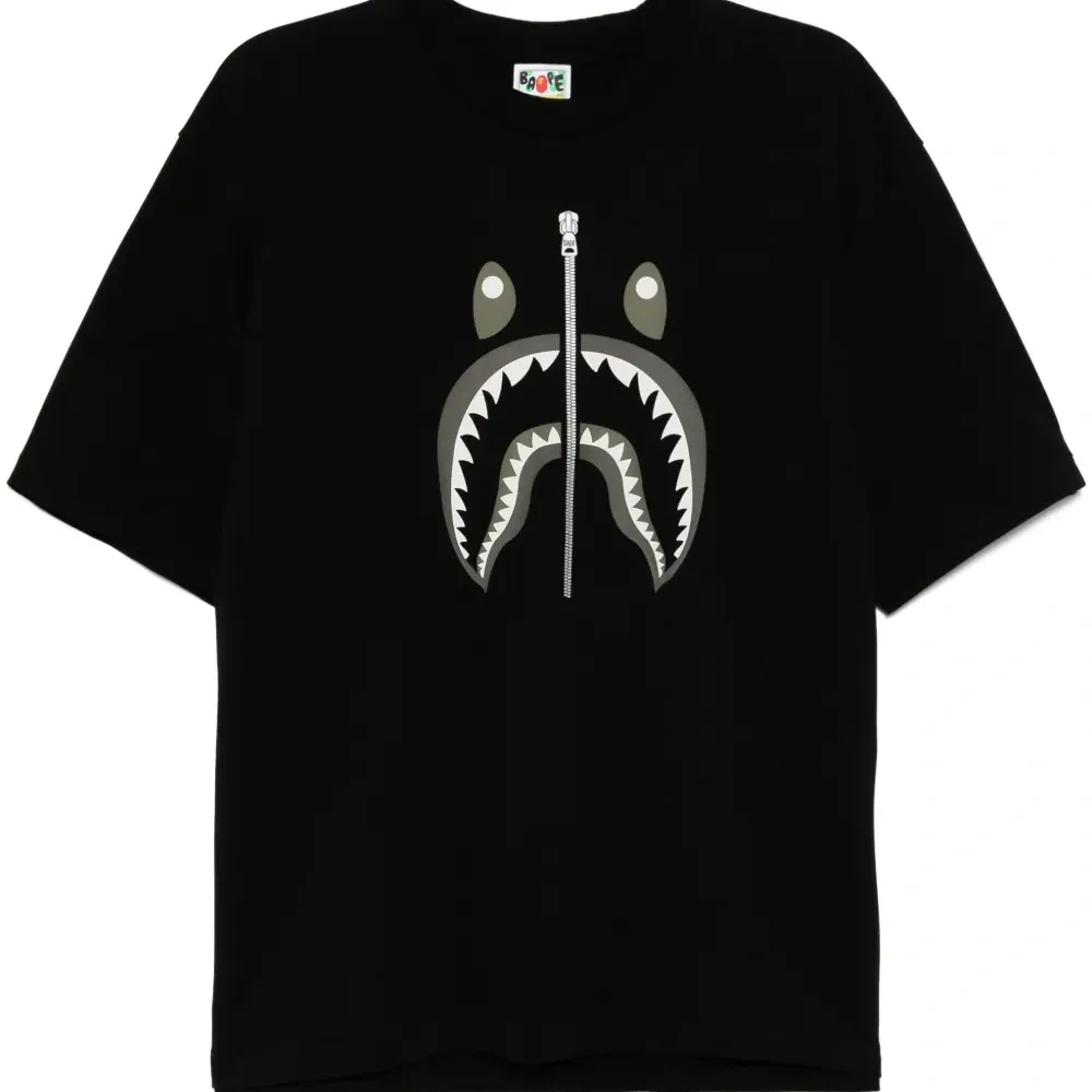 Футболка с принтом