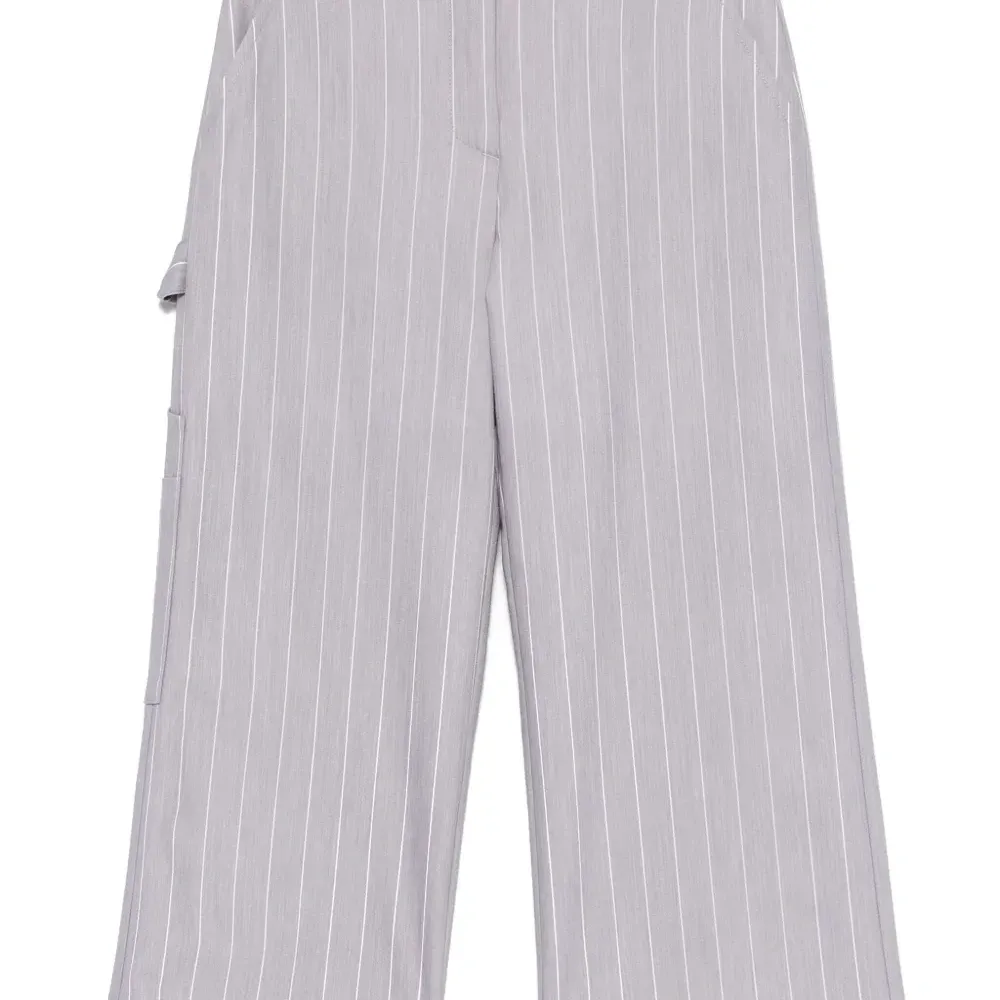 Брюки в полоску