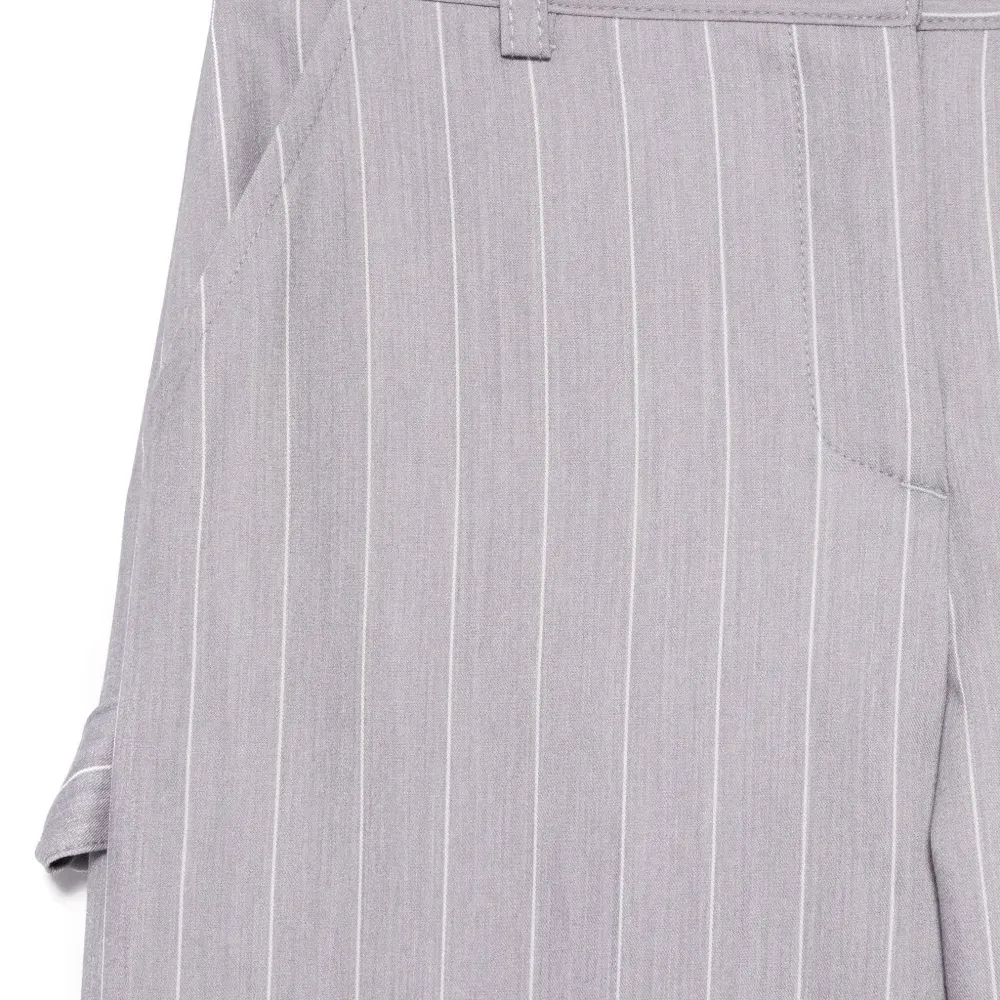 Брюки в полоску