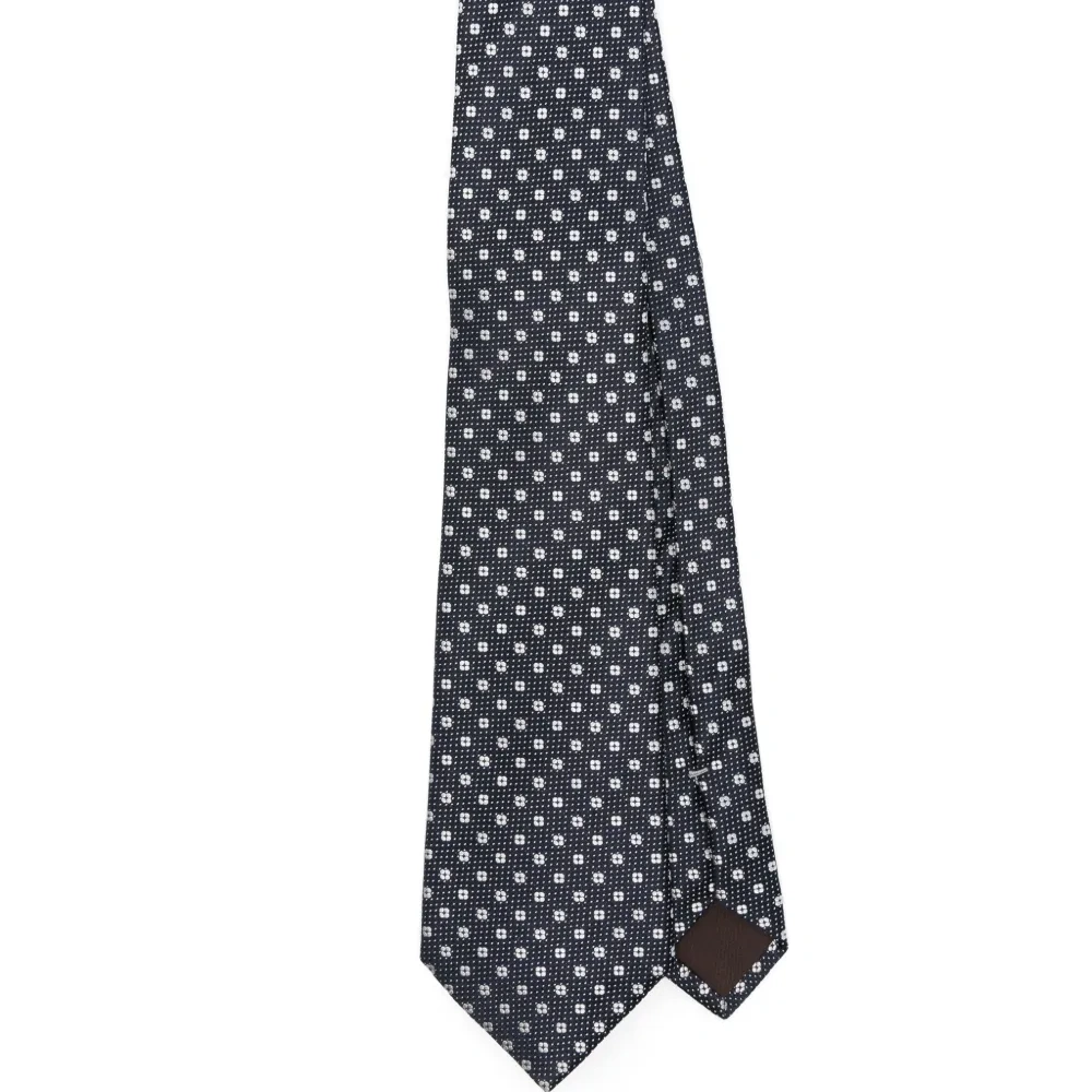 Шелковый галстук