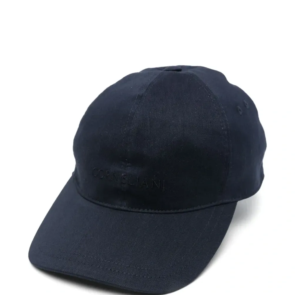 Кепка из джерси