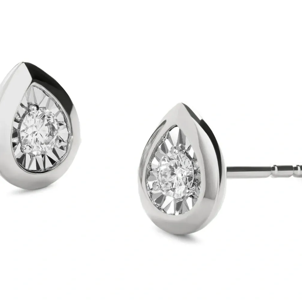 серьги-гвоздики Pear Diamond