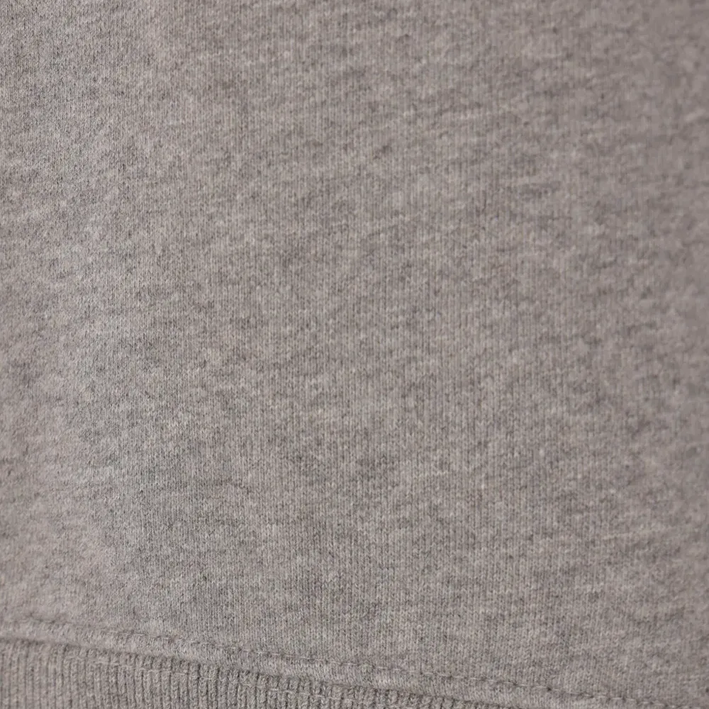 Толстовка с вышитым логотипом