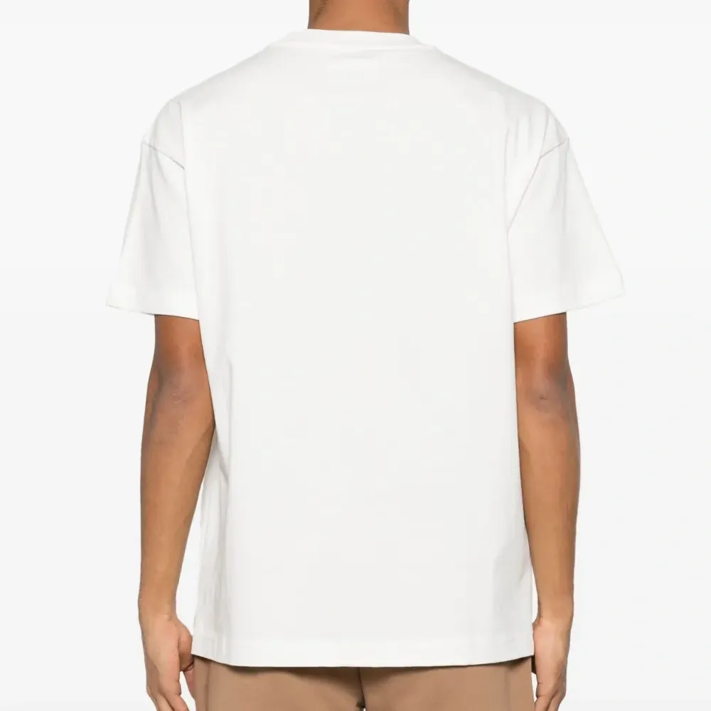 Футболка с логотипом