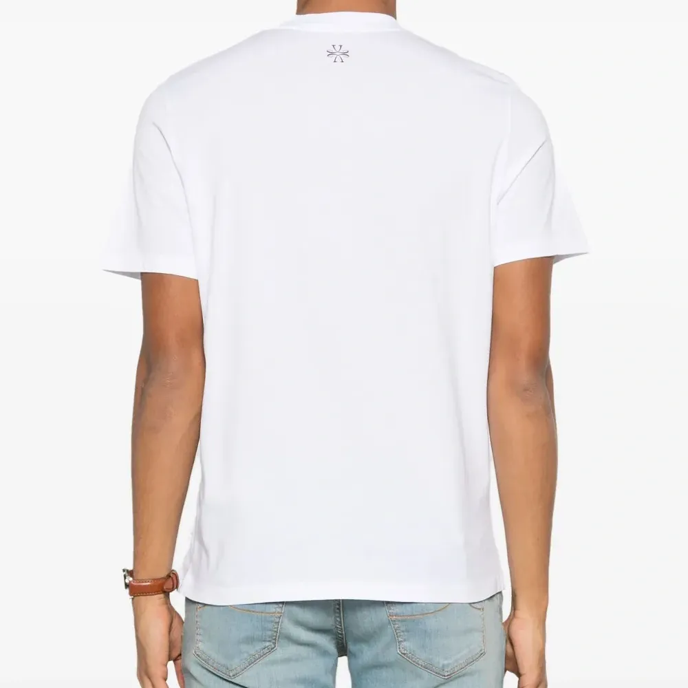 Футболка с круглым вырезом