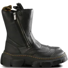 Leather boots Leather boots