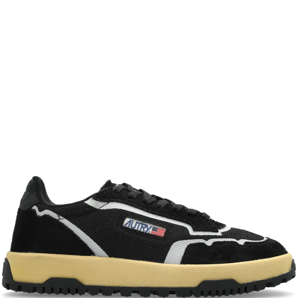 Кроссовки Wildpace