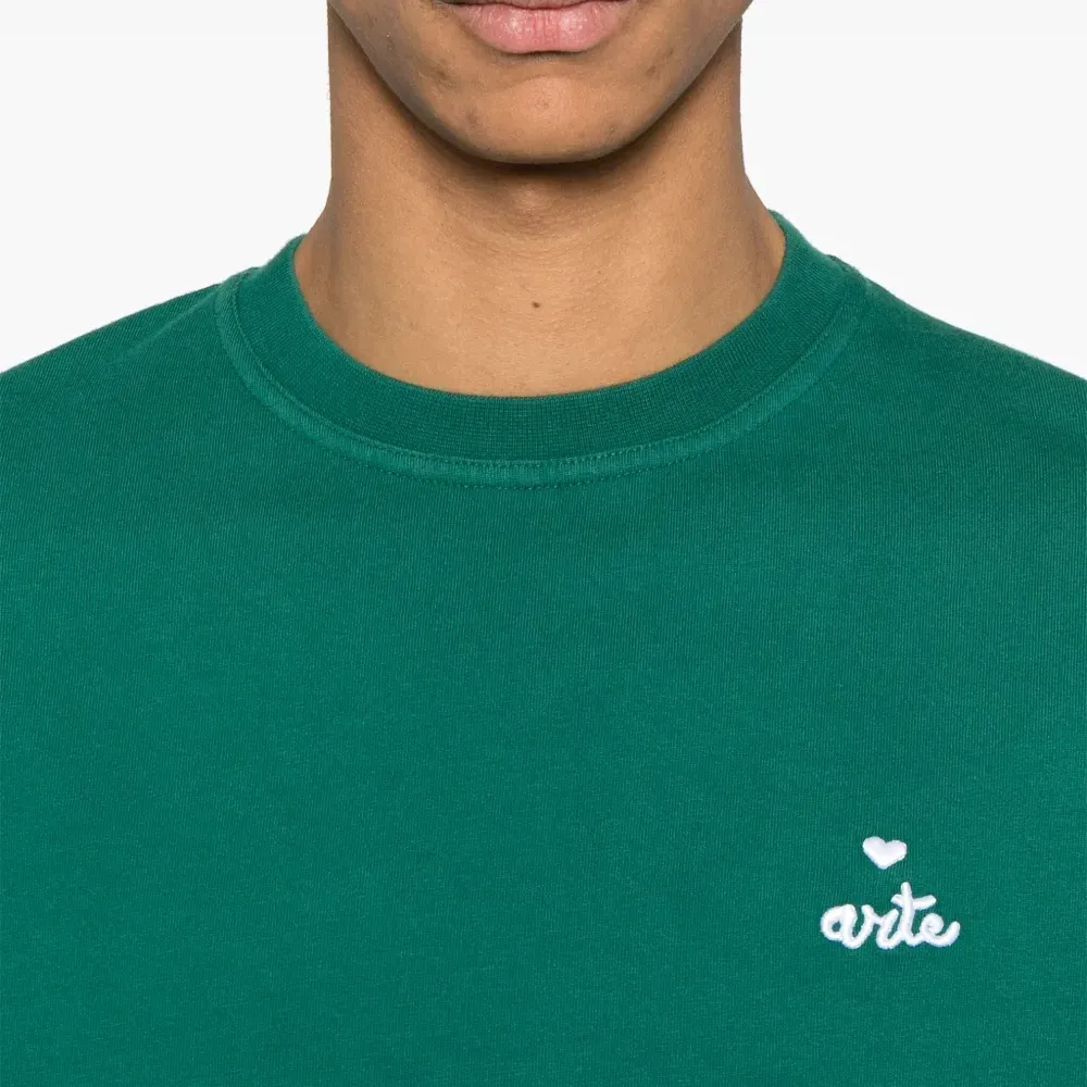 Футболка с логотипом