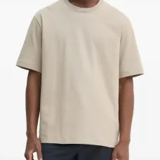 Футболка свободного кроя