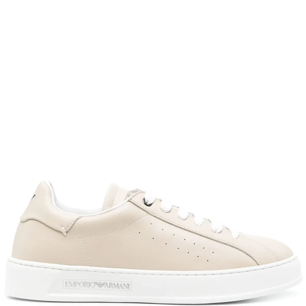 Кожаные кроссовки